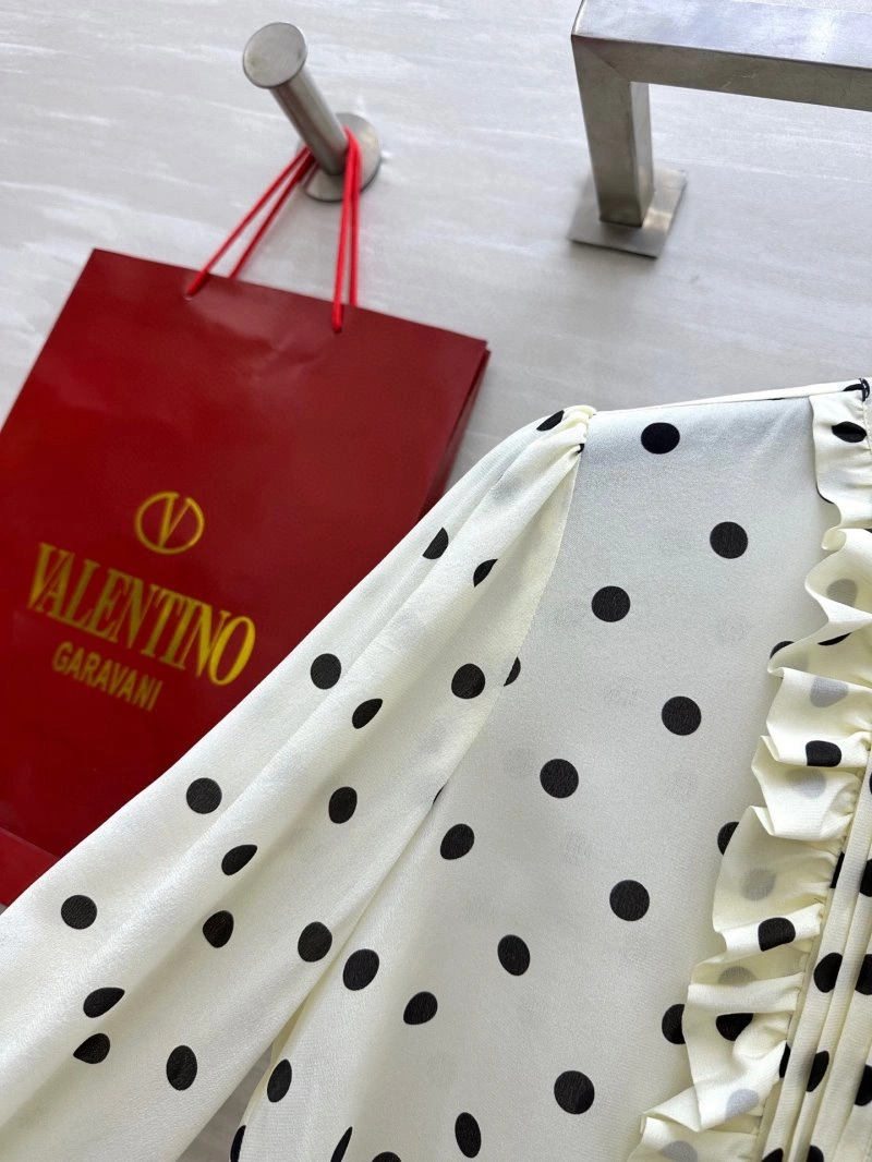 Tailored Valentino Shirts 174464
