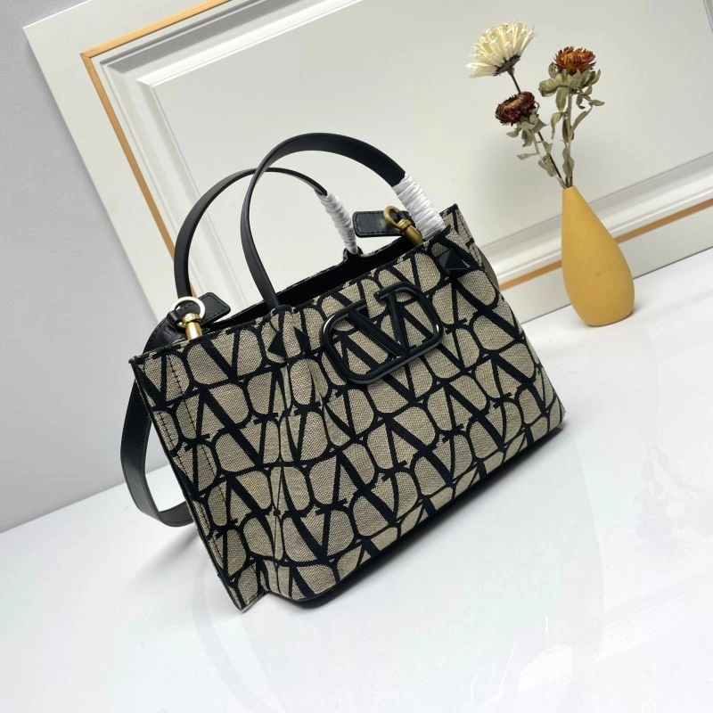 Valentino Shopping Bags Youthful 86783
