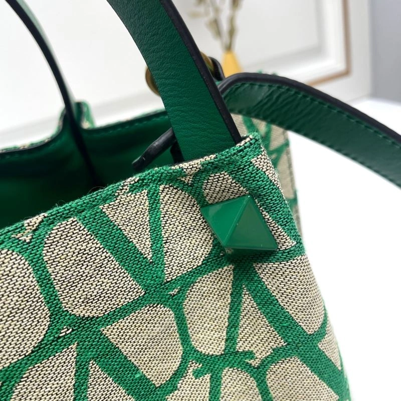 ModernLook Valentino Shopping Bags 86778