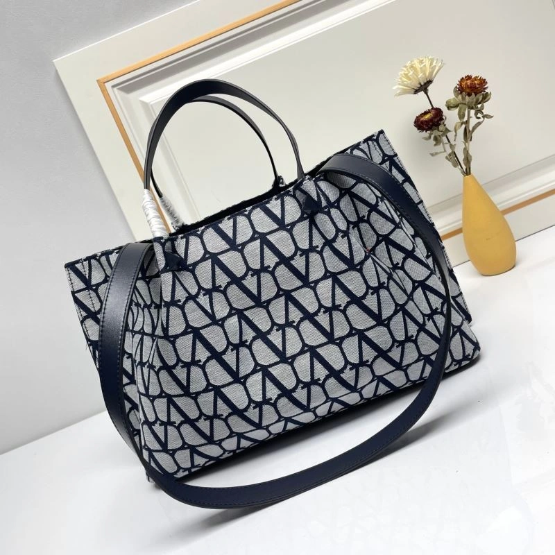 Valentino Shopping Bags SmoothTexture 86775