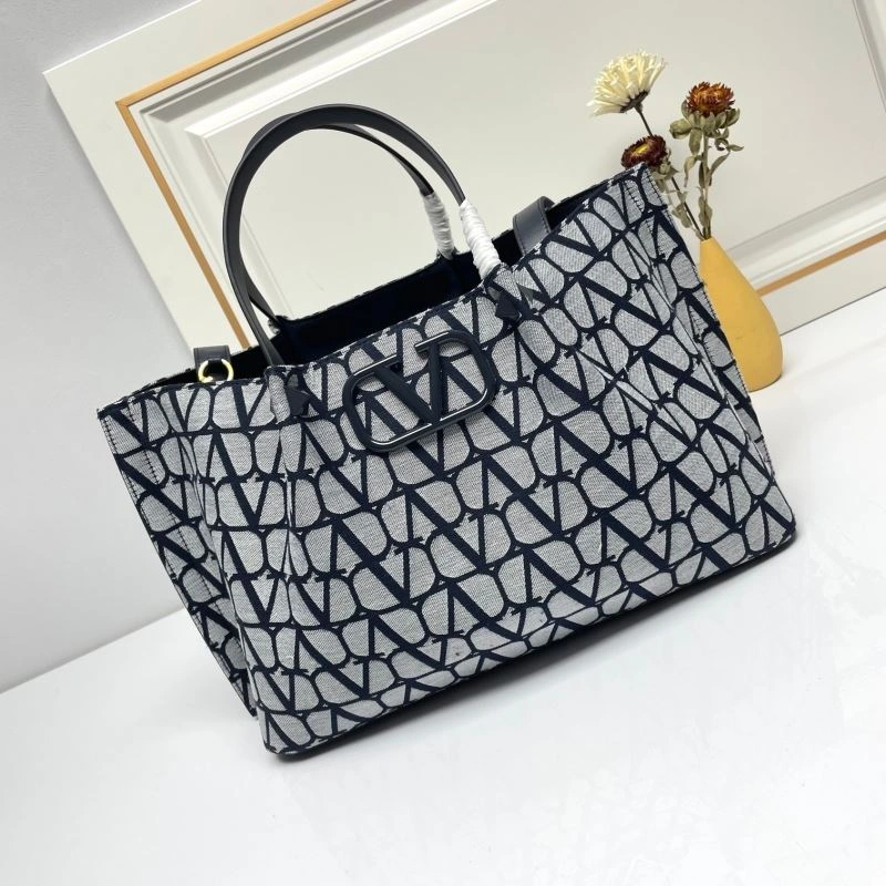 Valentino Shopping Bags SmoothTexture 86775