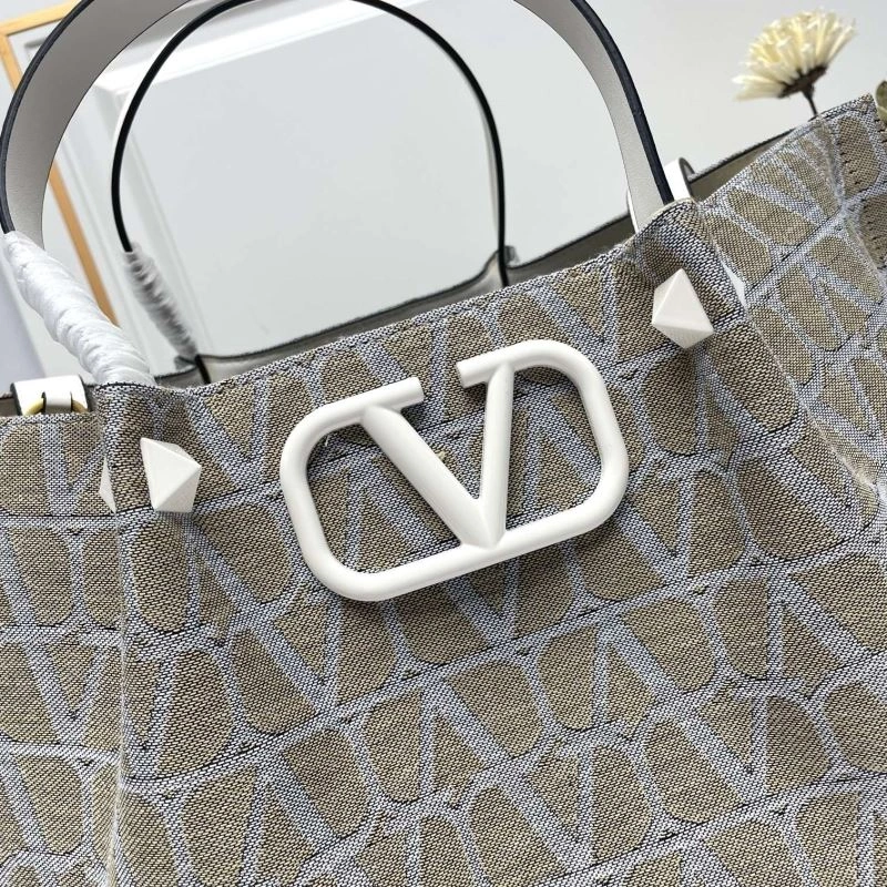 Valentino Shopping Bags Practical 86805