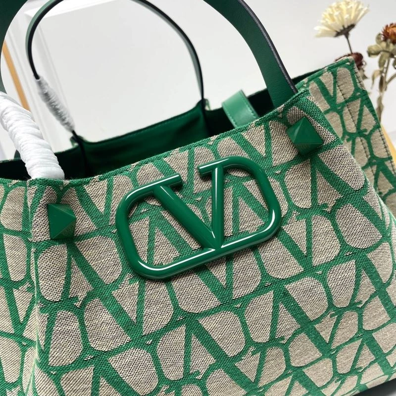 Comfortable Valentino Shopping Bags 86774