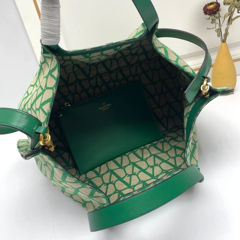 Comfortable Valentino Shopping Bags 86774