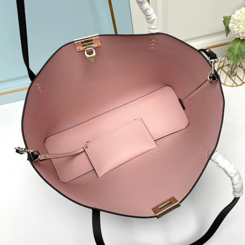 Contemporary Valentino Shopping Bags 86758