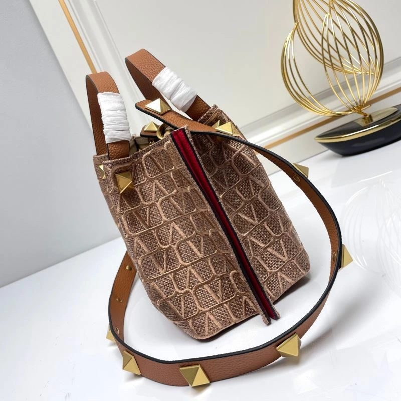 Supportive Valentino Shopping Bags 86734