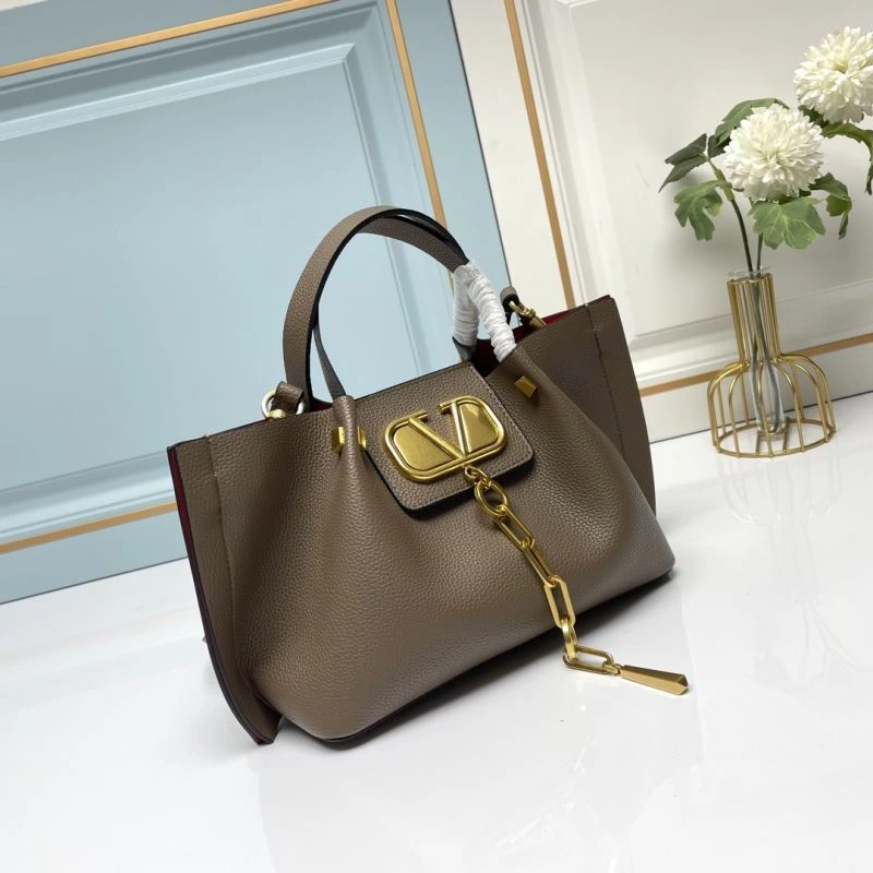 Timeless Valentino Shopping Bags 86724