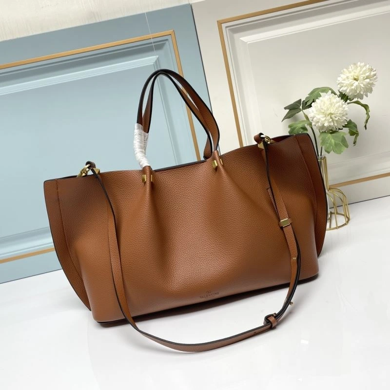 Versatile Valentino Shopping Bags 86719