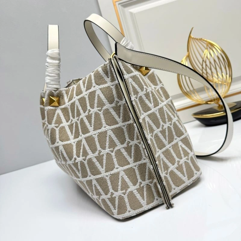 Attractive Valentino Shopping Bags 86751