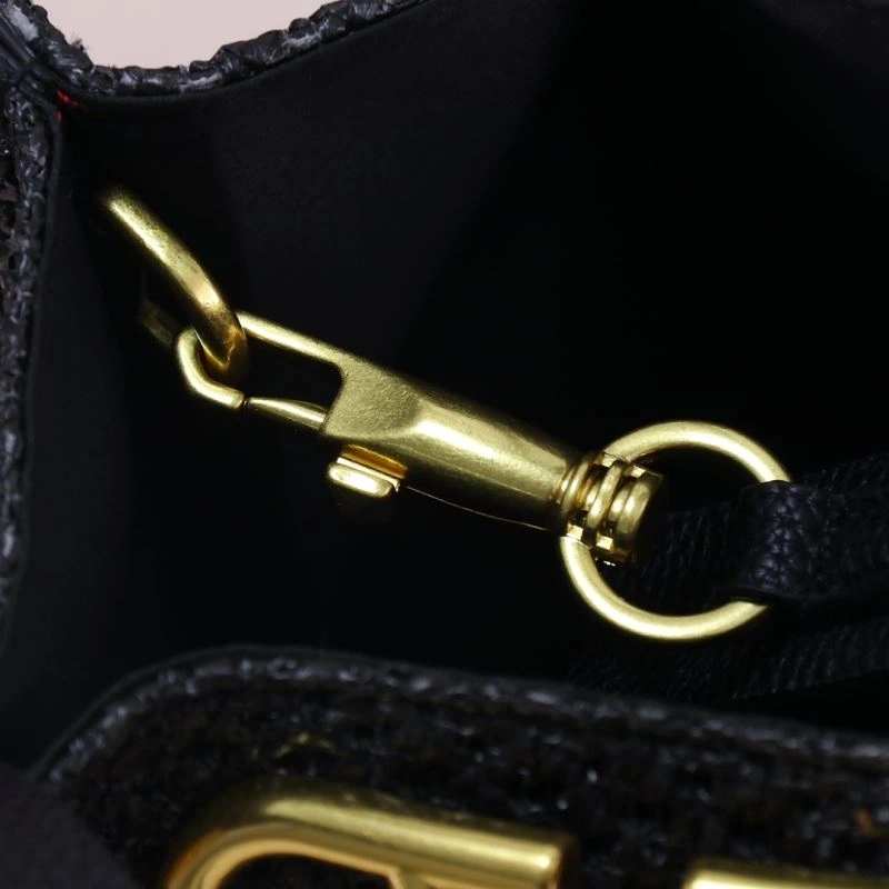 Comfortable Valentino Shopping Bags 86703