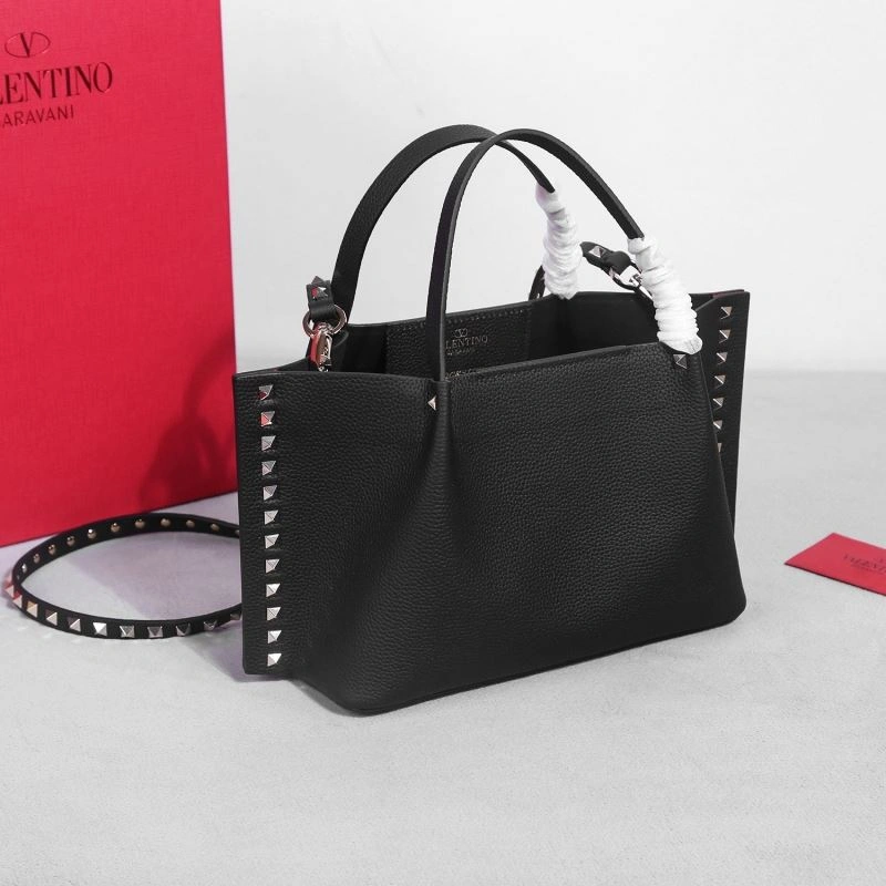 Refined Valentino Shopping Bags 59626