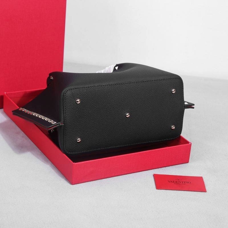 Refined Valentino Shopping Bags 59626