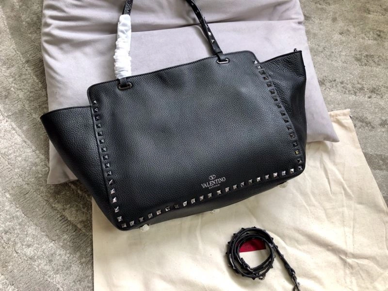 Timeless Valentino Shopping Bags 59616