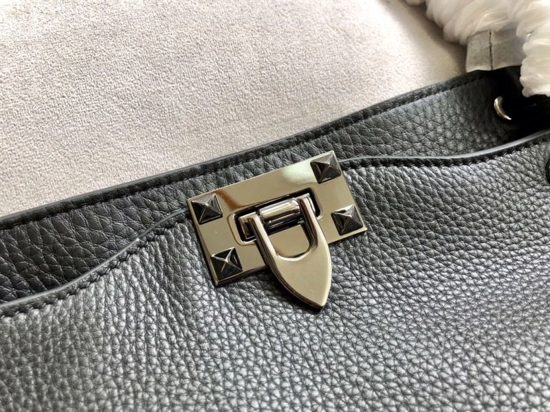 Timeless Valentino Shopping Bags 59616