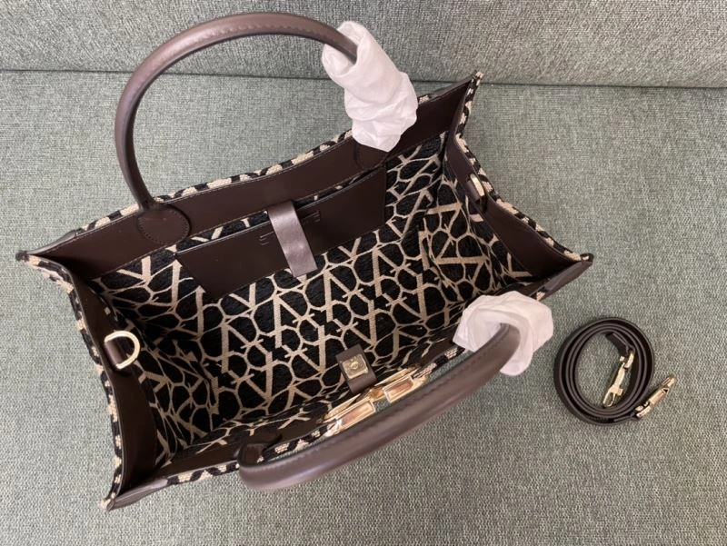 HighPerformance Valentino Shopping Bags 59599