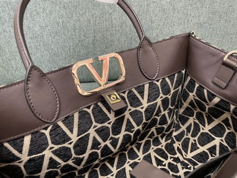 HighPerformance Valentino Shopping Bags 59599