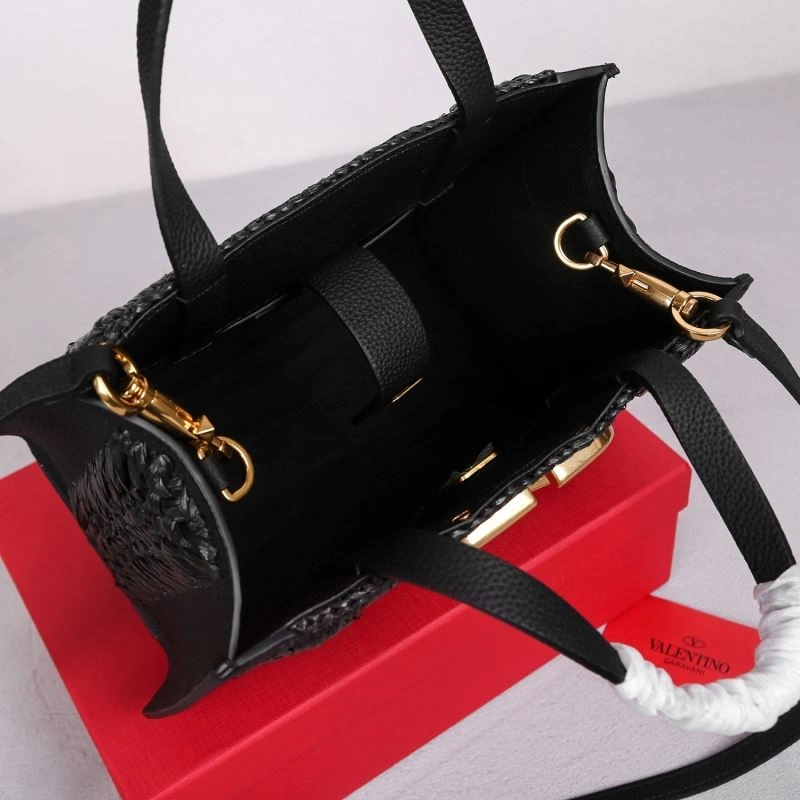 Classic Valentino Shopping Bags 59591