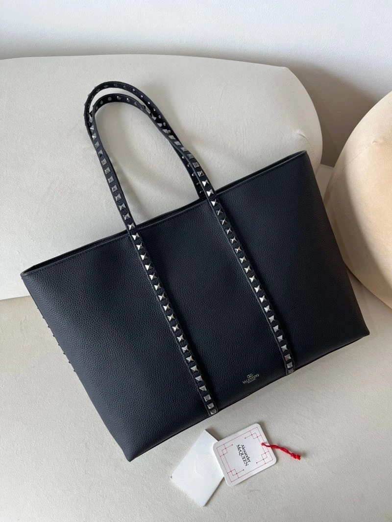 Functional Valentino Shopping Bags 59634