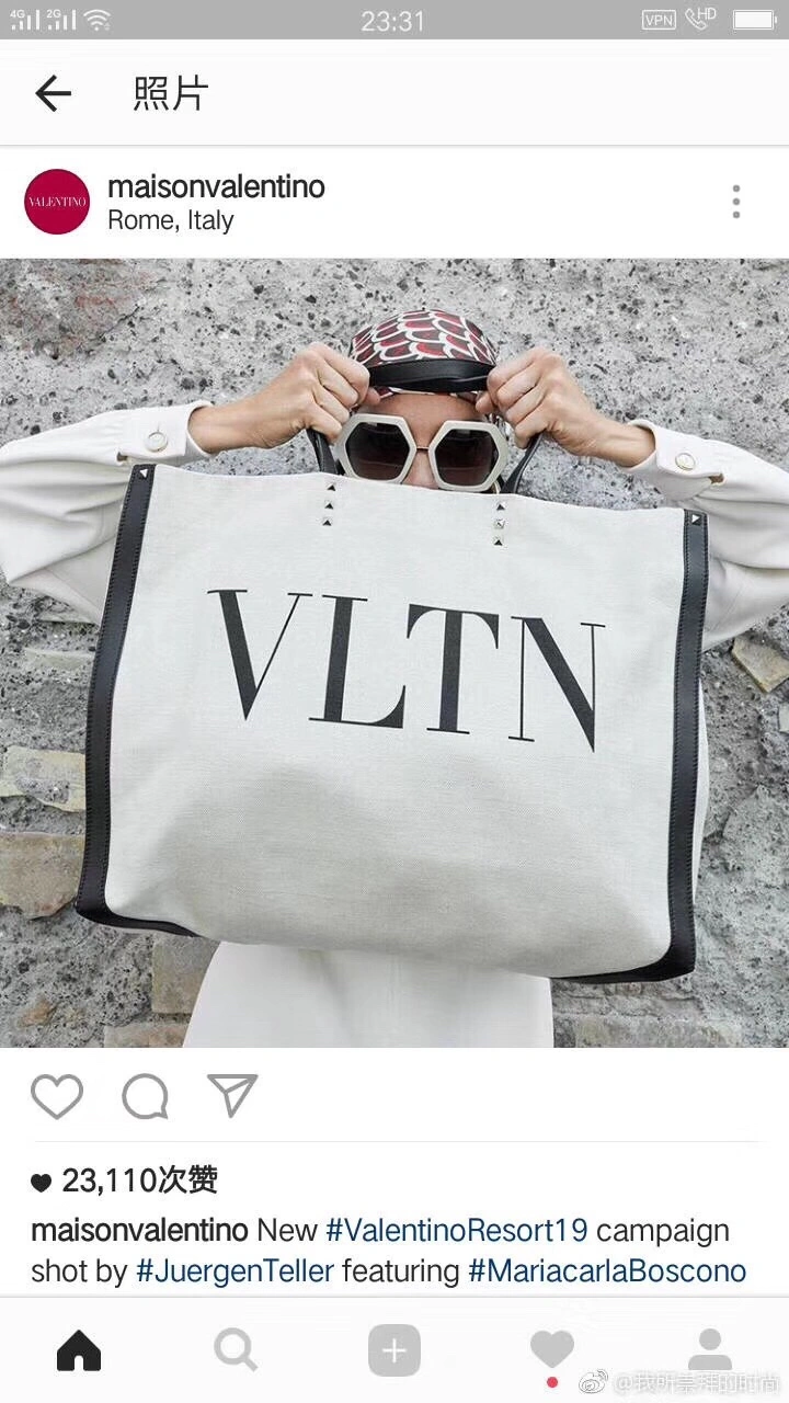 Modern Valentino Shopping Bags 59580