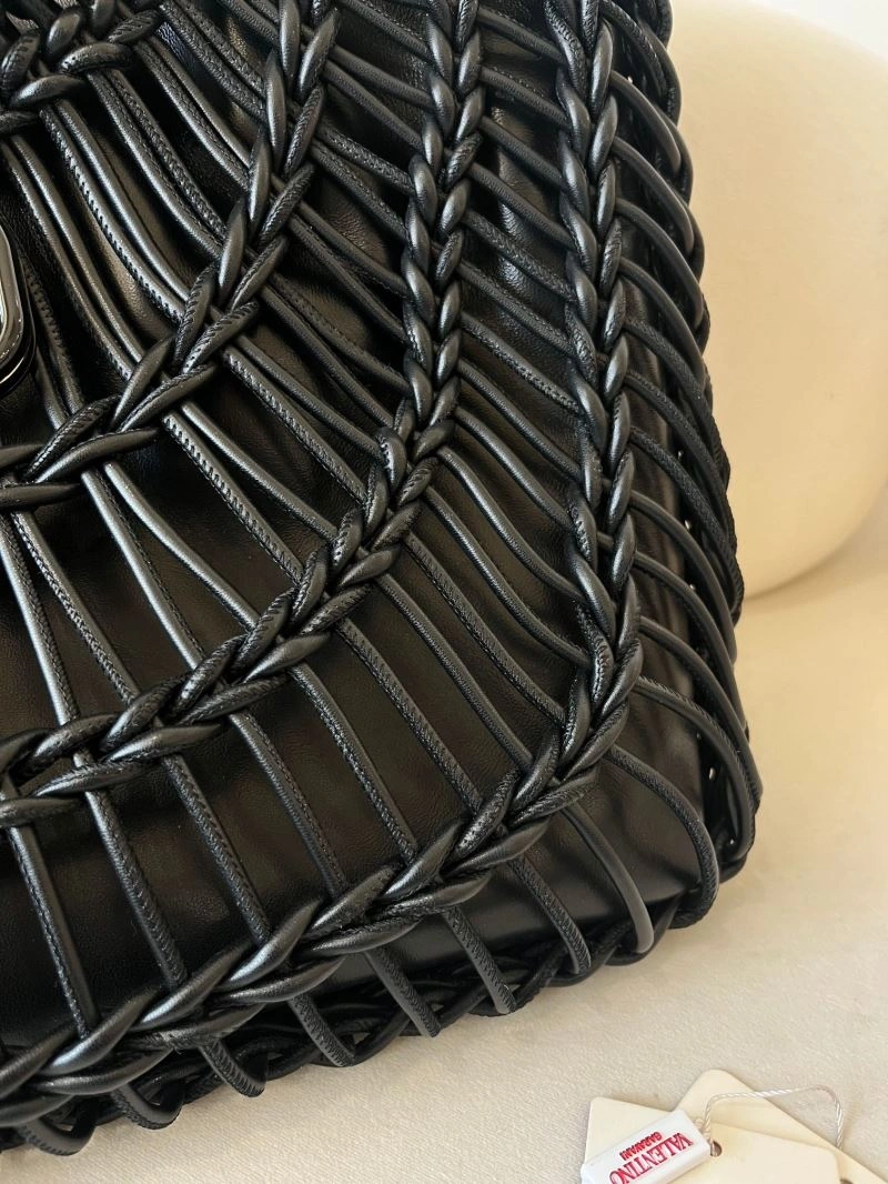 Flexible Valentino Shopping Bags 59576