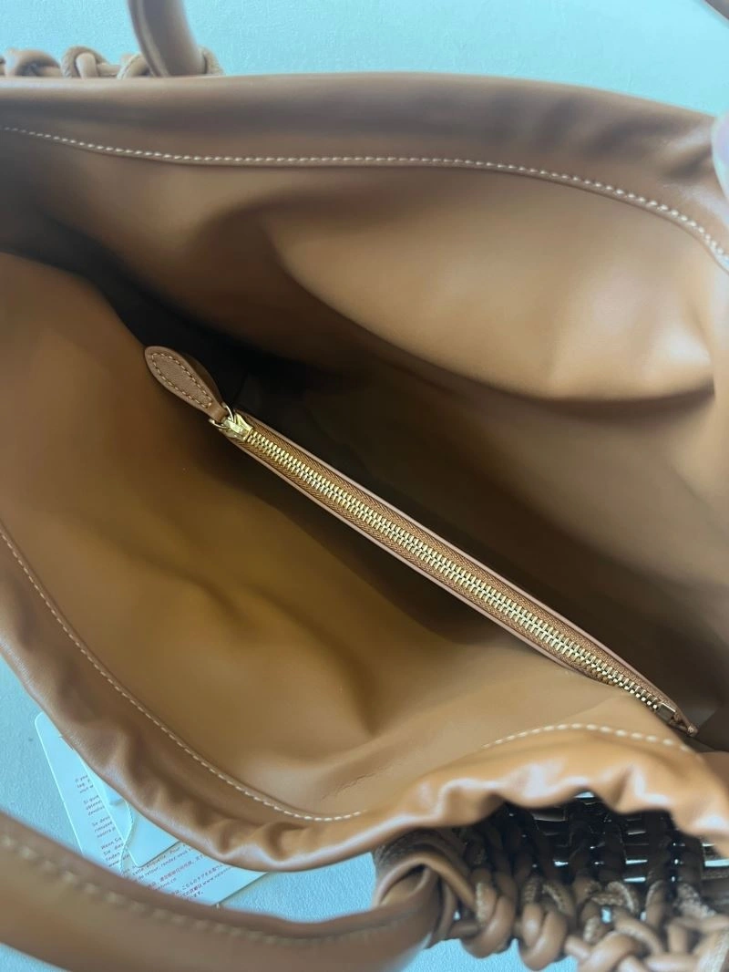 Valentino Shopping Bags Sophisticated 59574