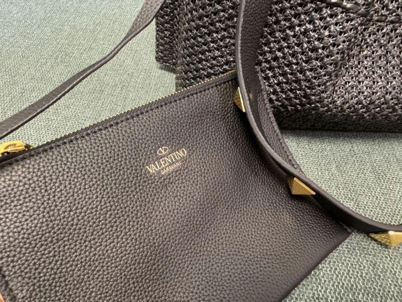 Valentino Shopping Bags Bold 59567