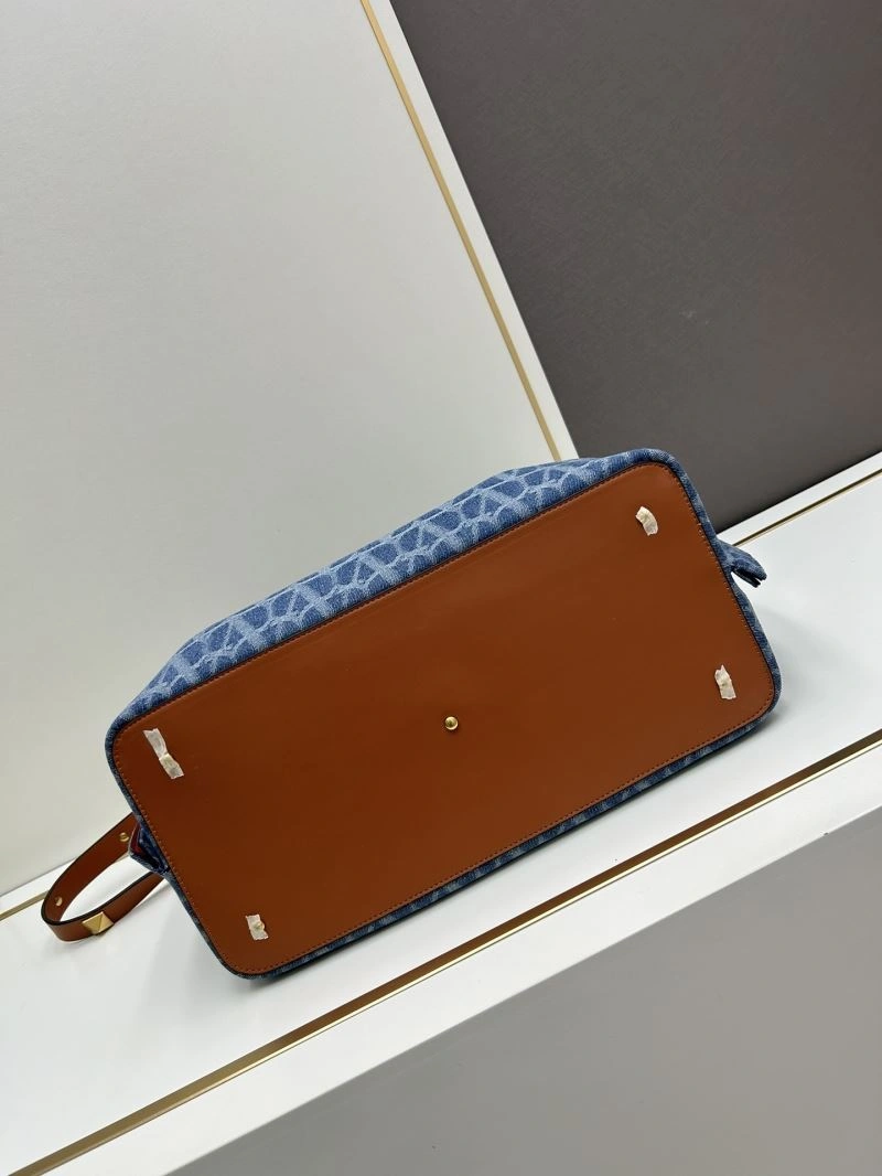 Efficient Valentino Shopping Bags 82001