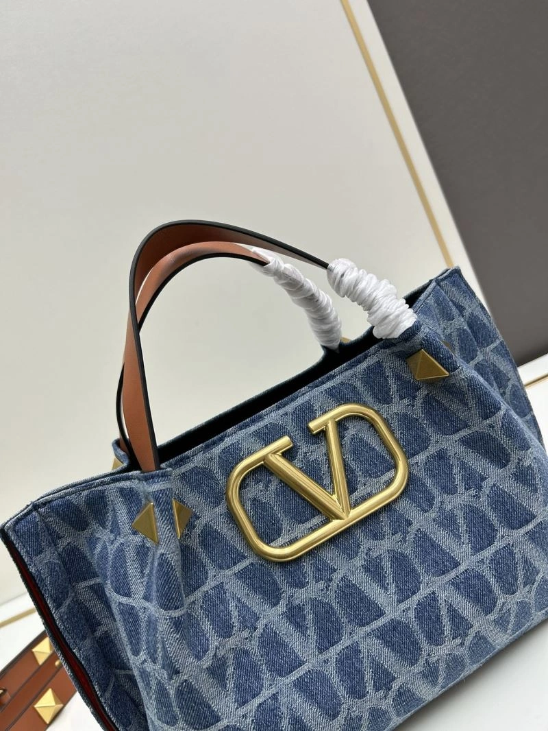 Sustainable Valentino Shopping Bags 82002