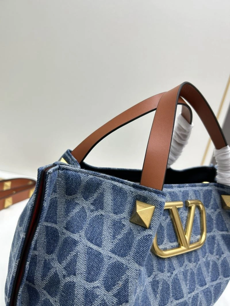 Sustainable Valentino Shopping Bags 82002