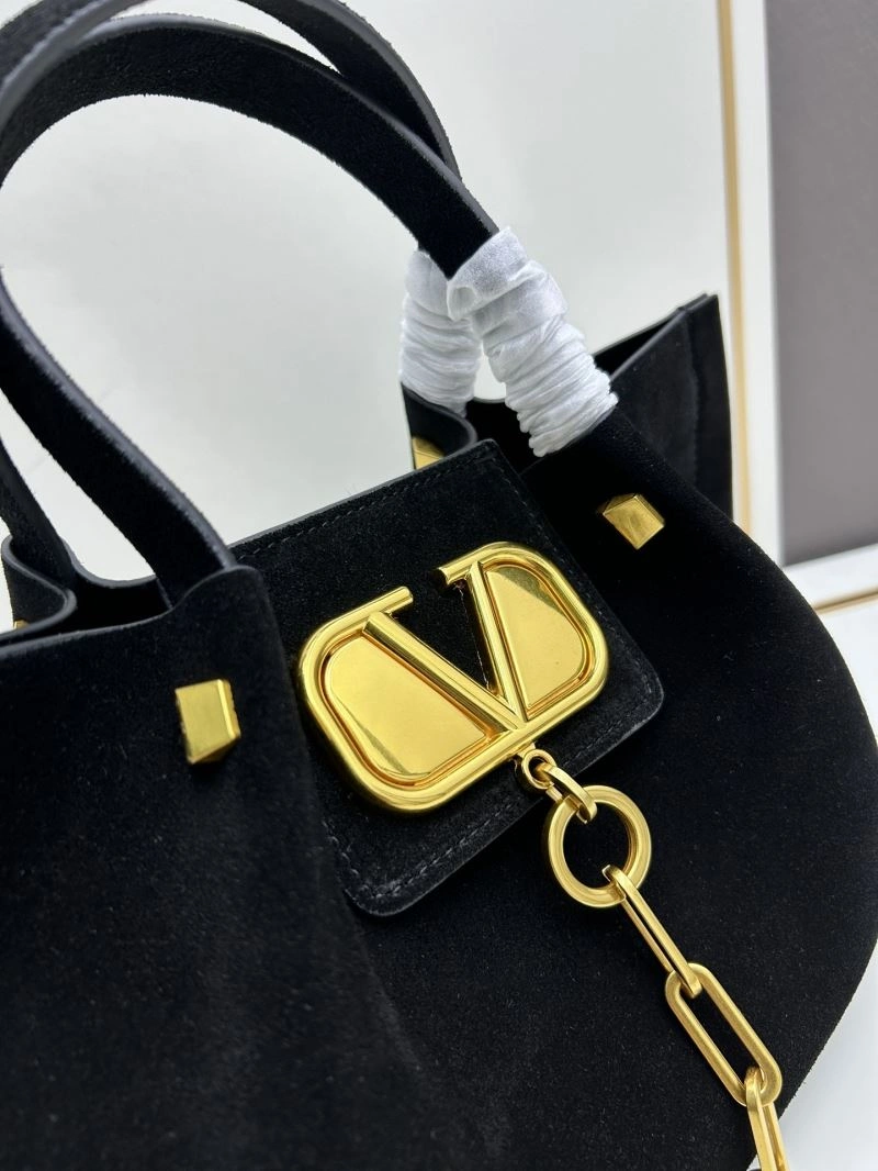 Sleek Valentino Shopping Bags 82014
