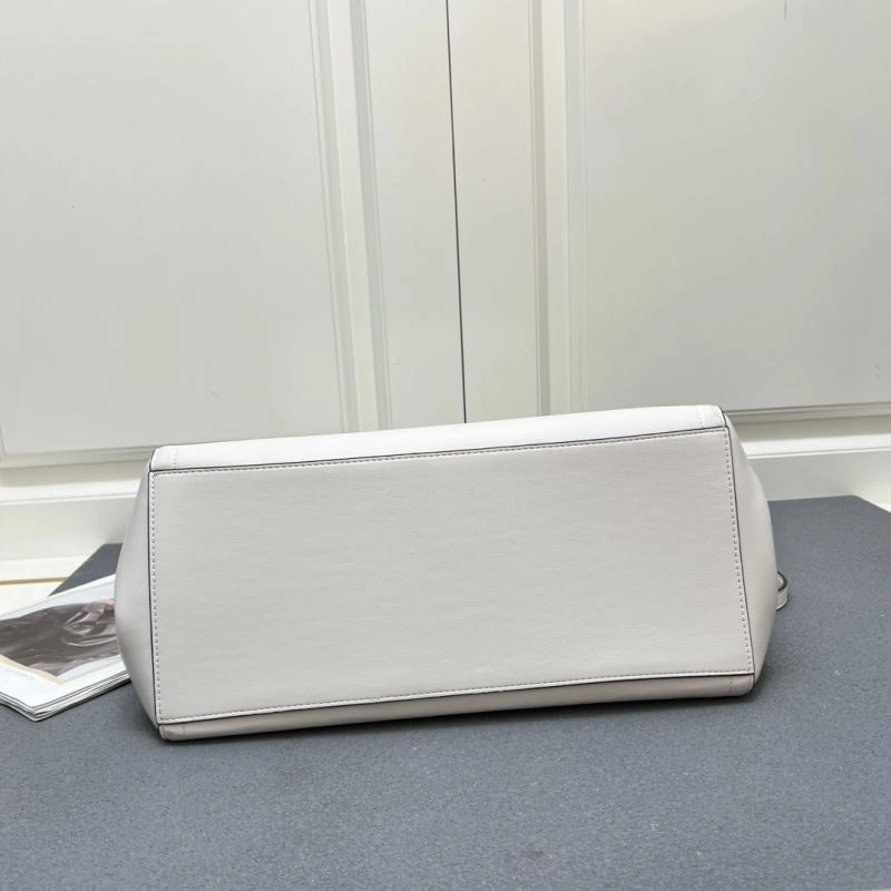 Soft Valentino Shopping Bags 81974