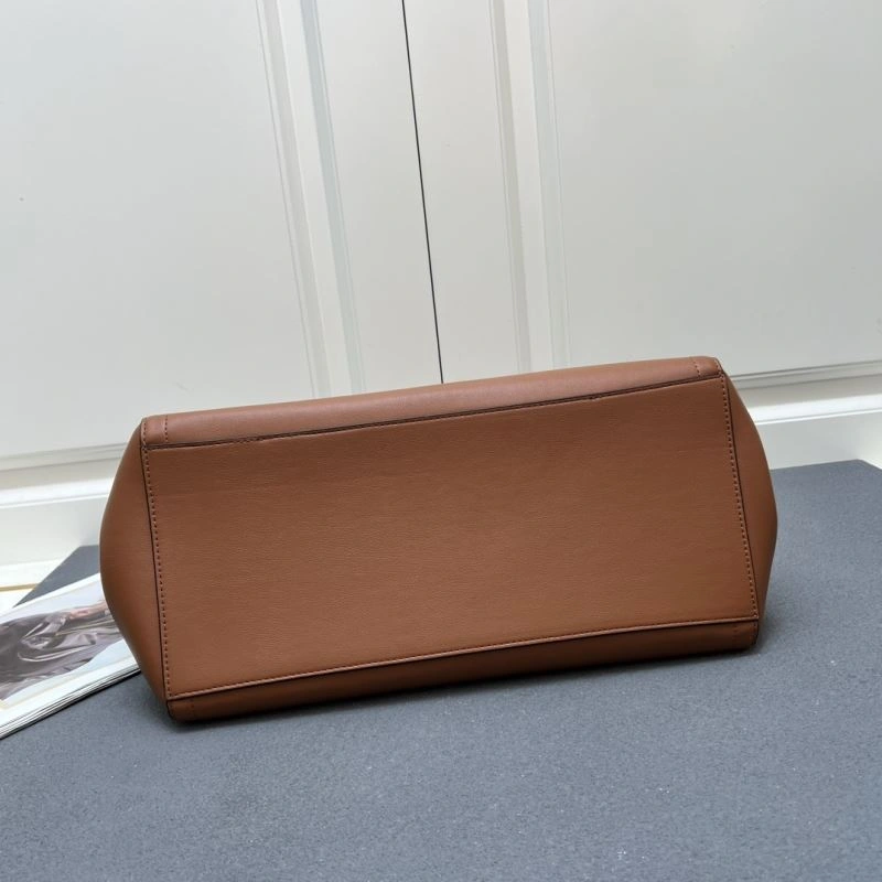 Valentino Shopping Bags Minimalist 81972