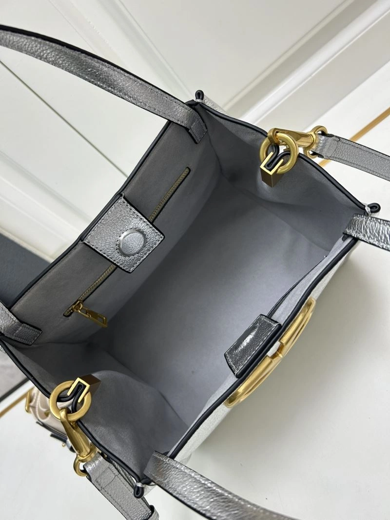 Timeless Valentino Shopping Bags 81963