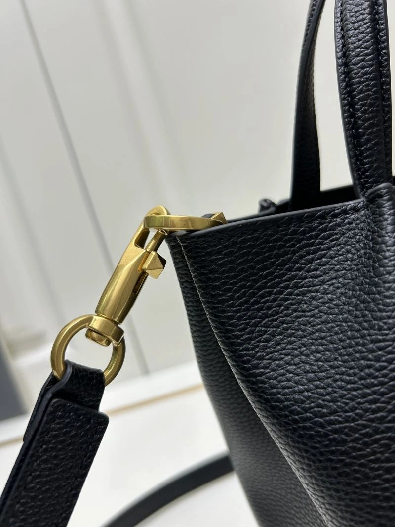 Reliable Valentino Shopping Bags 82032