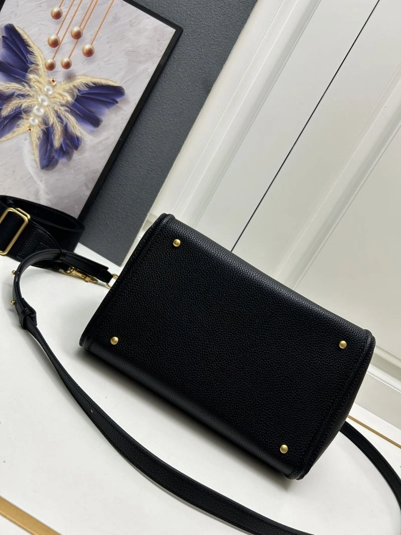 Reliable Valentino Shopping Bags 82032