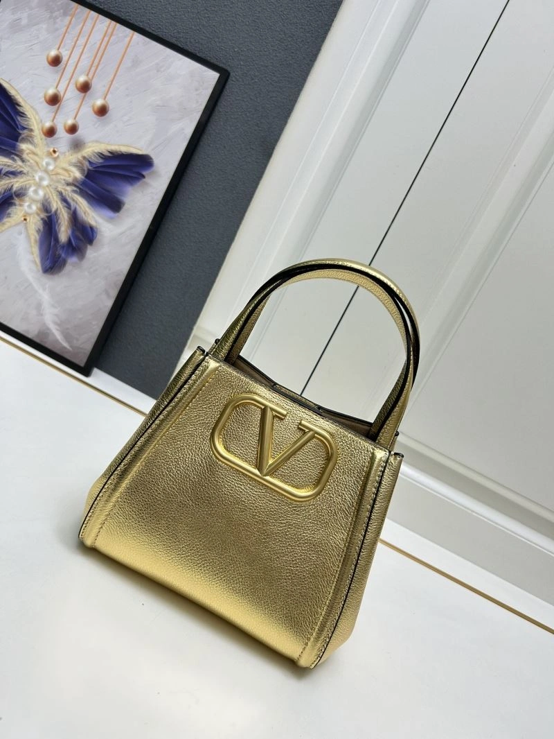 Sporty Valentino Shopping Bags 81945