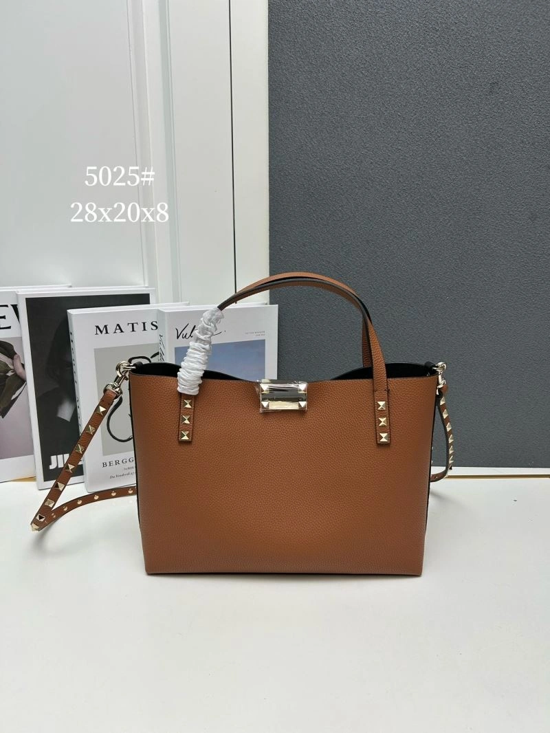 Attractive Valentino Shopping Bags 81954