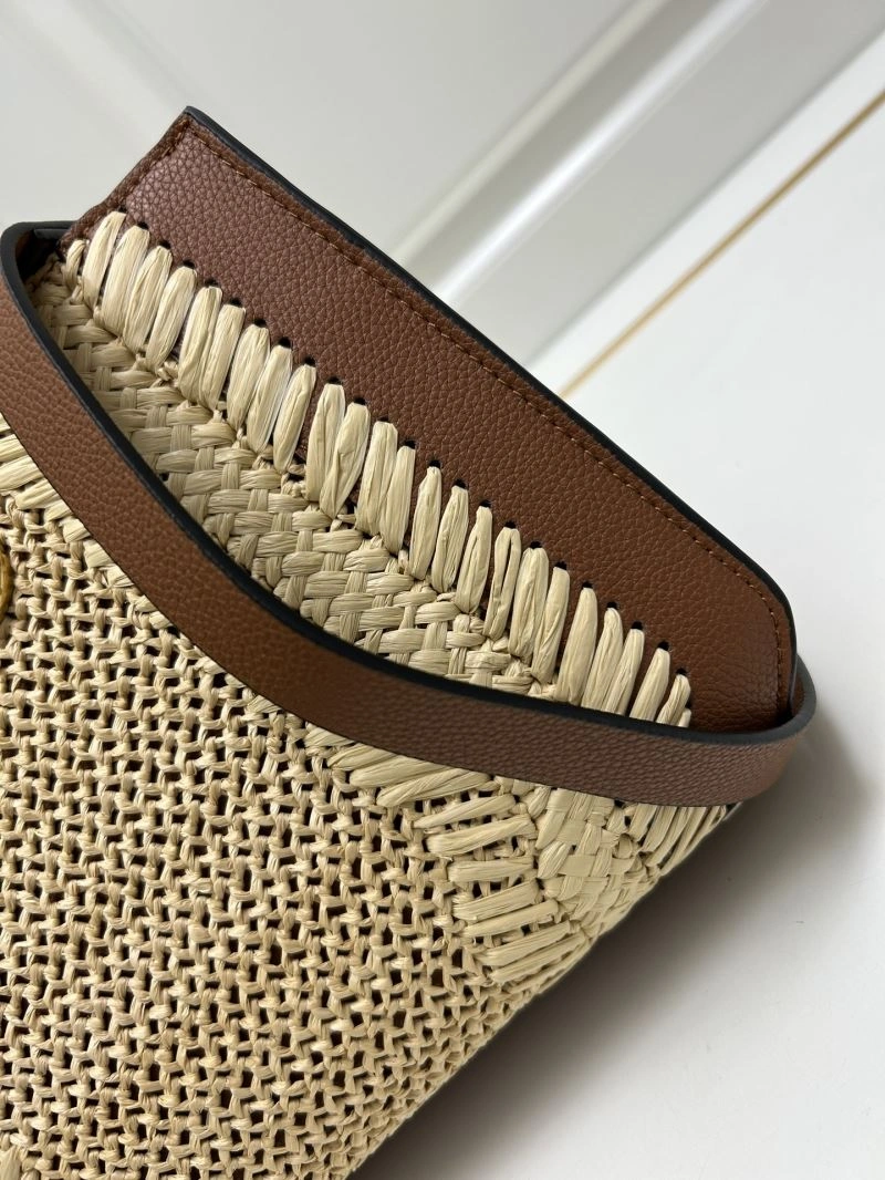 EyeCatching Valentino Shopping Bags 81952