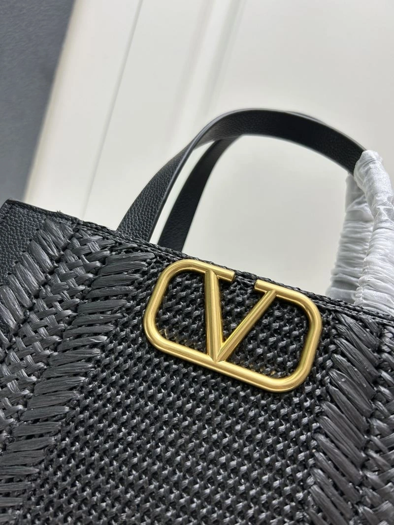 Valentino Shopping Bags FashionForward 81943