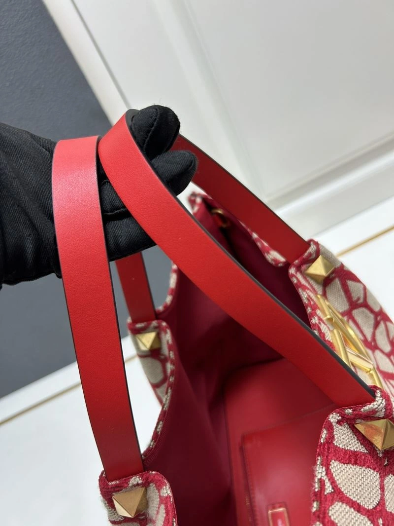 Valentino Shopping Bags Trendsetting 81947