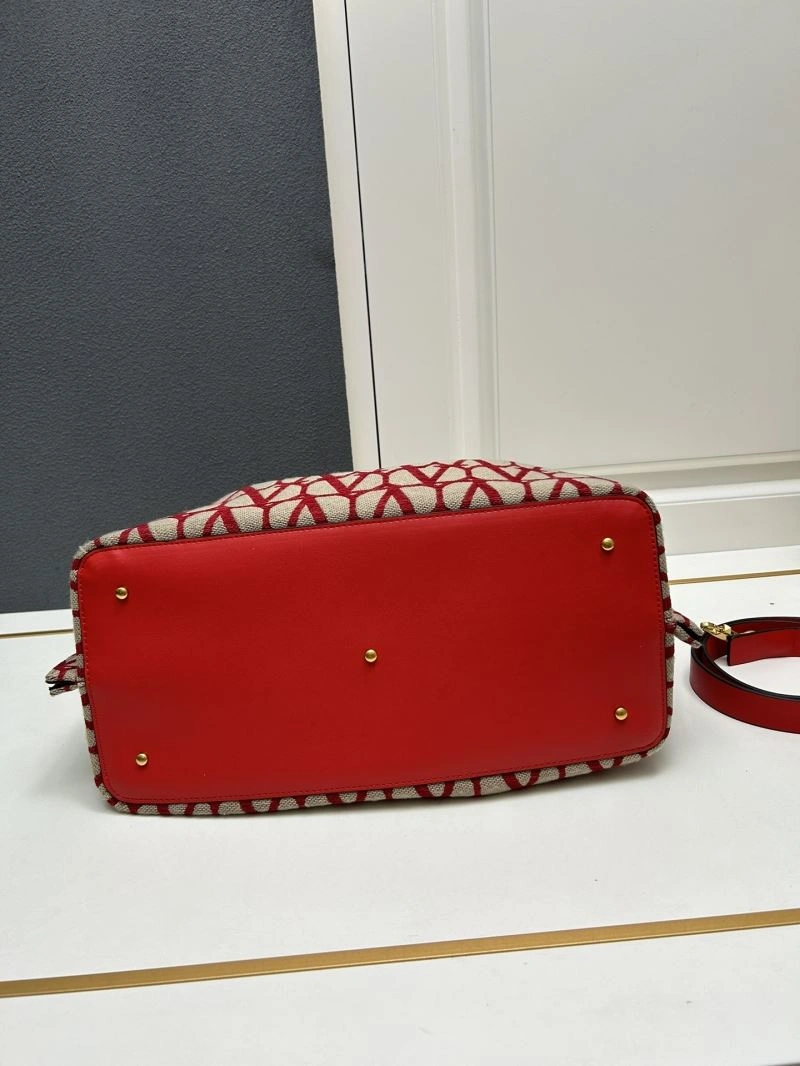 Valentino Shopping Bags Trendsetting 81947