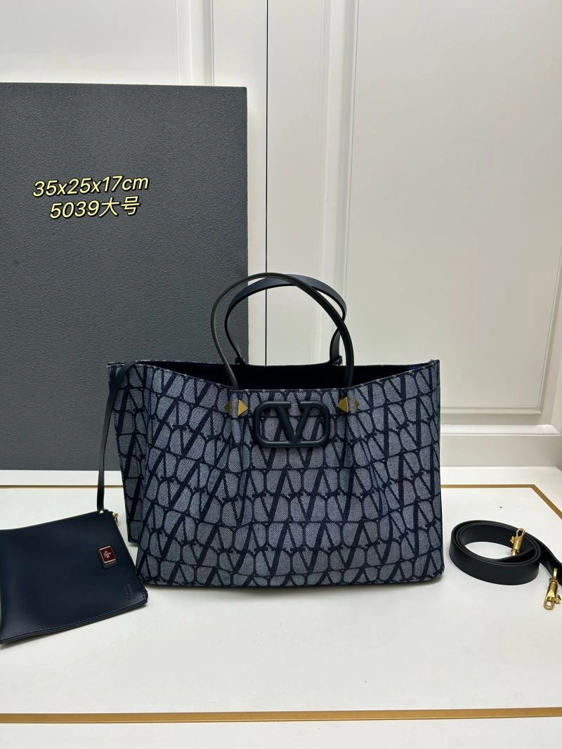 Valentino Shopping Bags TimelessDesign 81946