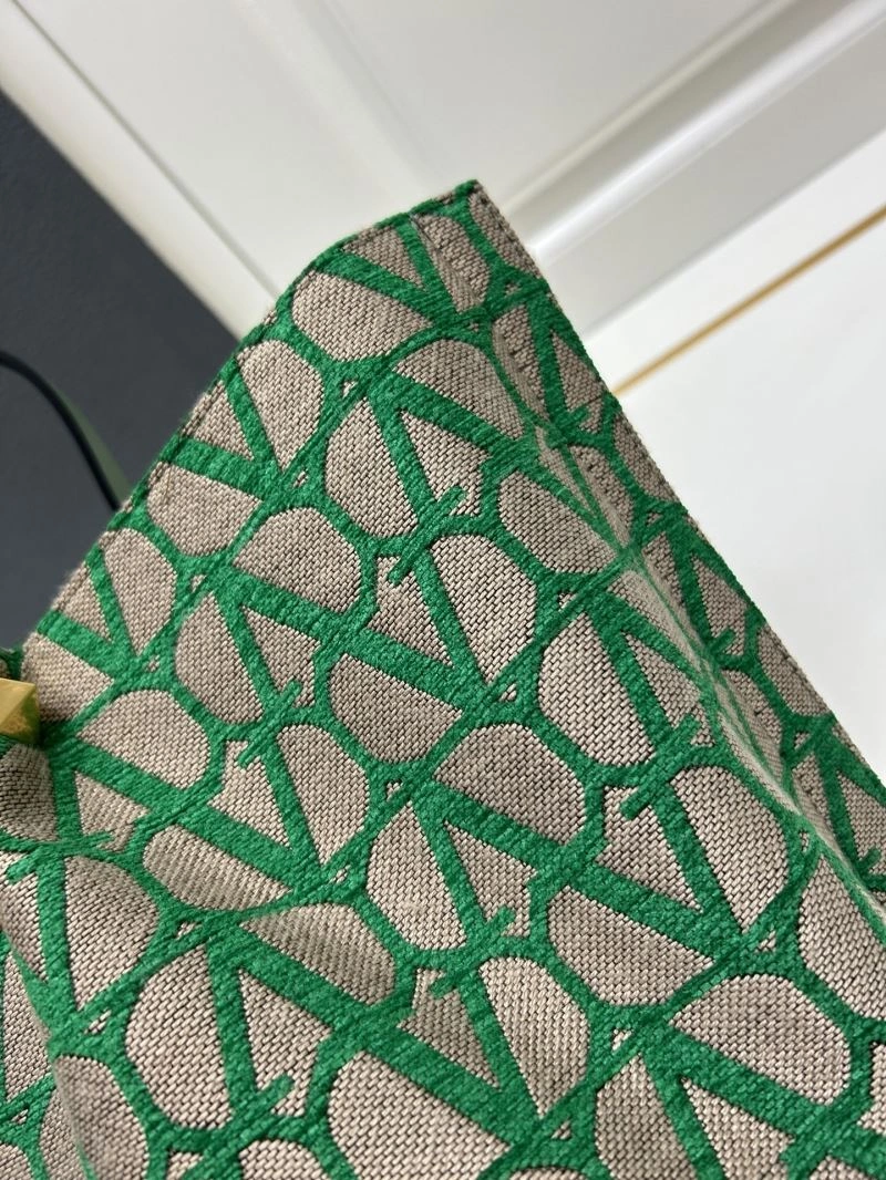 HighPerformance Valentino Shopping Bags 81942