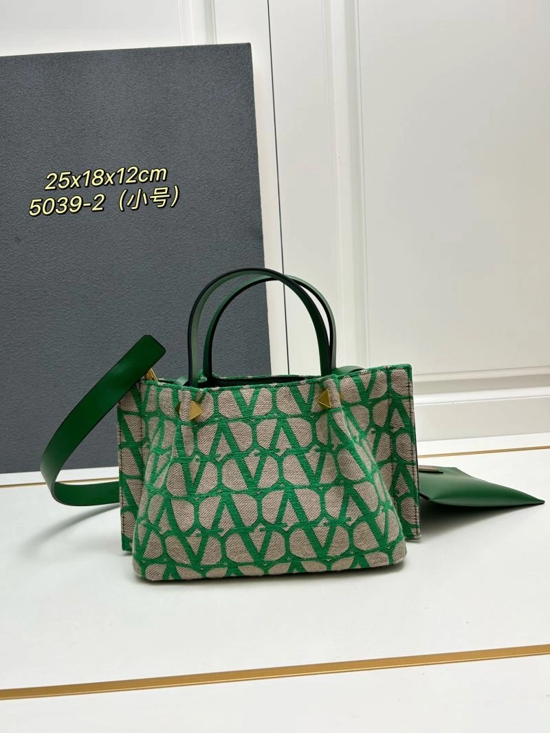 FlexibleFit Valentino Shopping Bags 81940