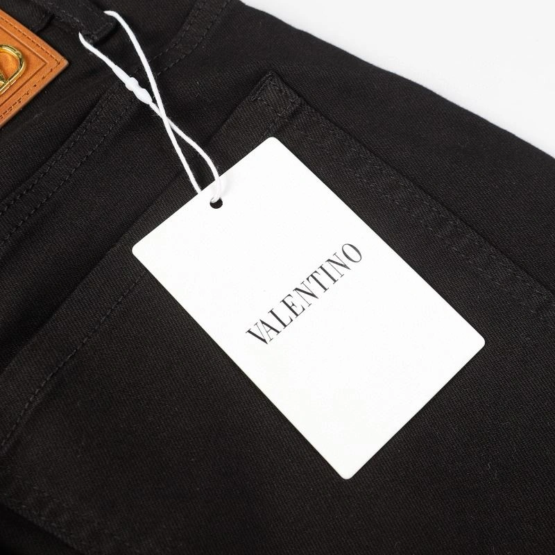 Supportive Valentino Short Pants 174655