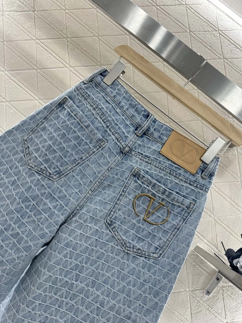 SmoothTexture Valentino Short Pants 174255