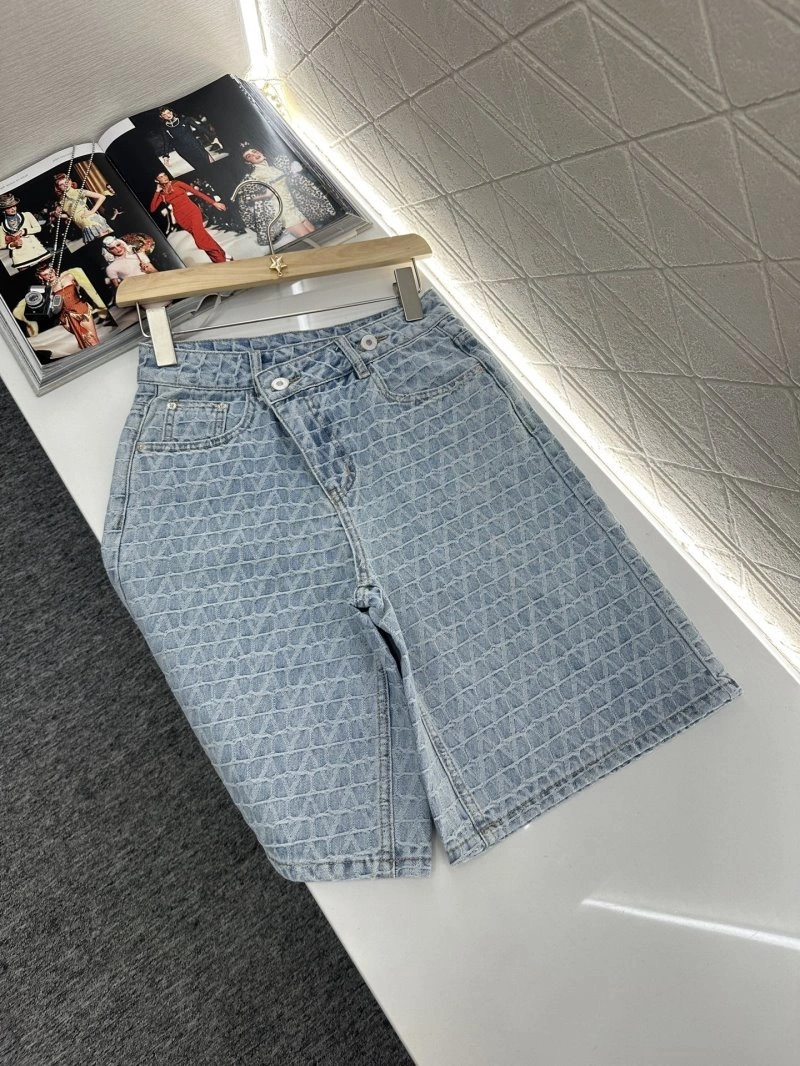 SmoothTexture Valentino Short Pants 174255