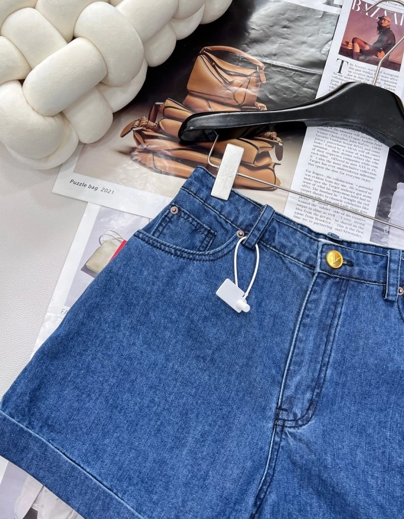Valentino Short Pants Comfortable 174157