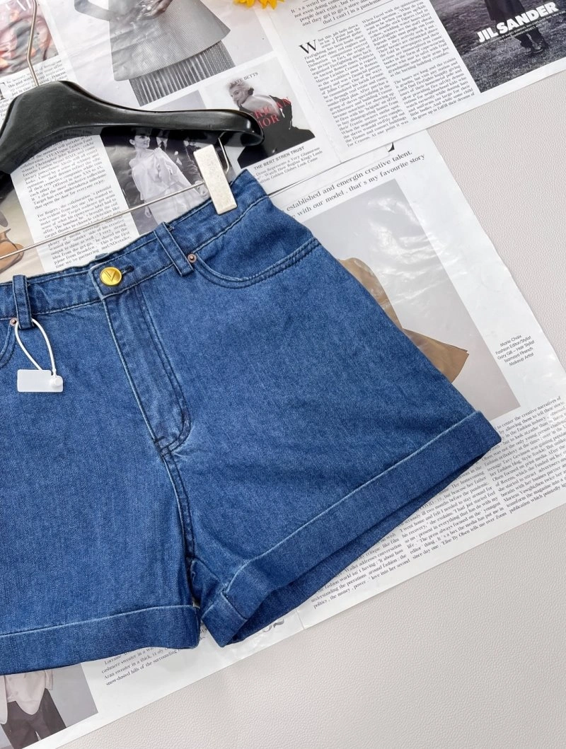 Valentino Short Pants Comfortable 174157
