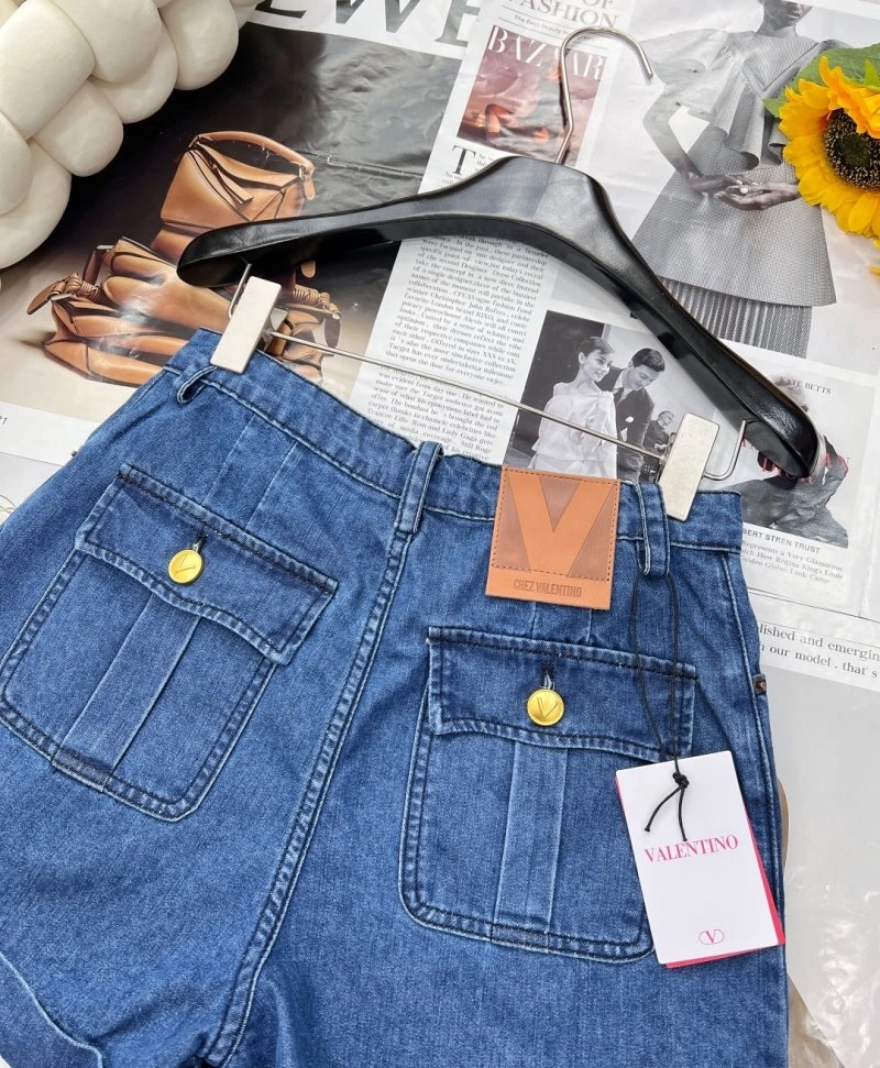 Valentino Short Pants Comfortable 174157